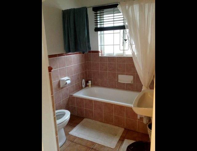 BEDROOM APARTMENT RENTED IN UMHLANGA CENTRAL